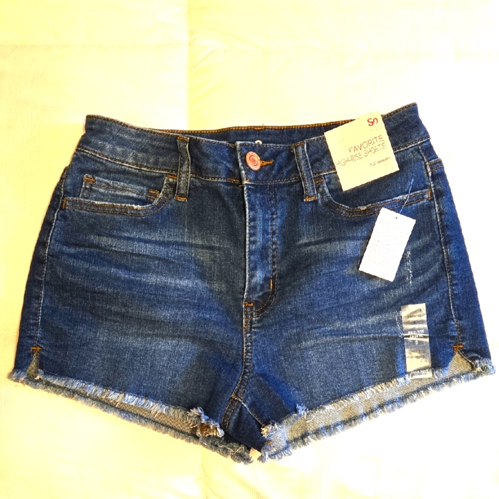 NEW! Womens So Size 9 Jean Shorts